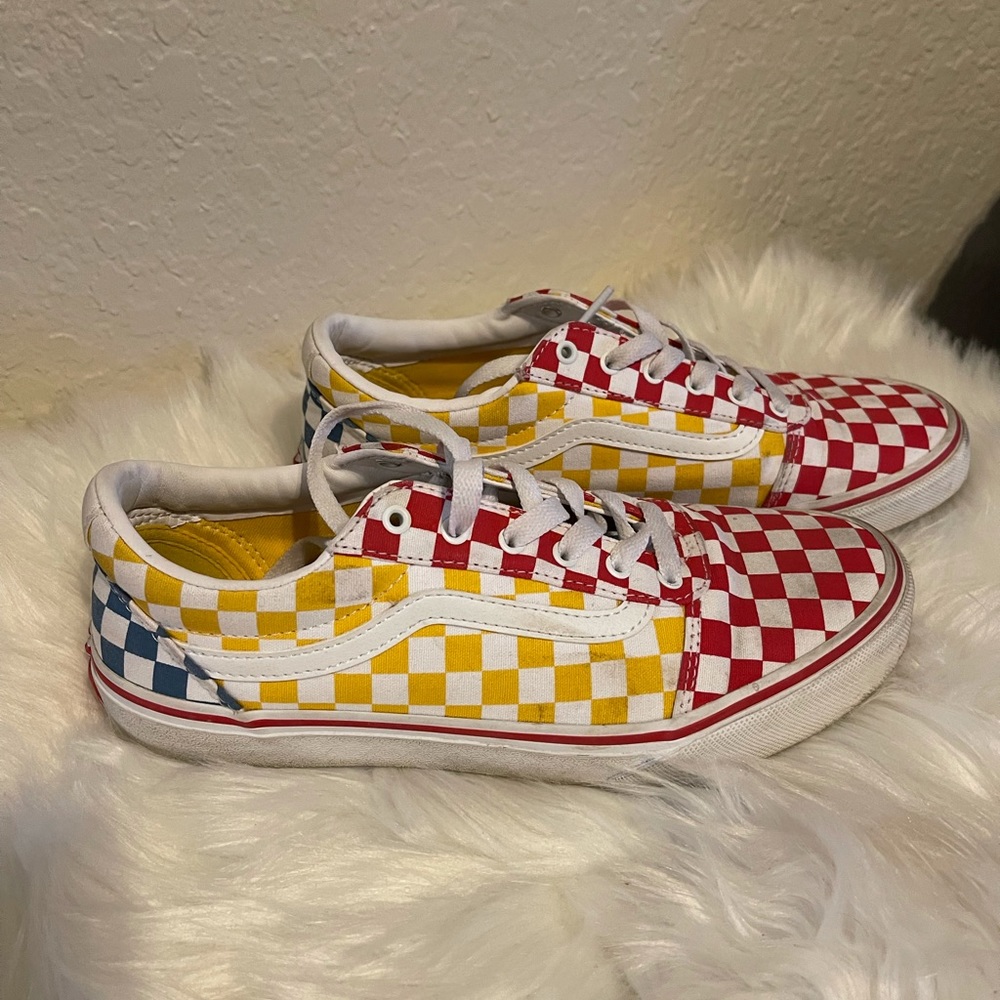 Vans Checkered Lace Up Shoes
